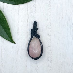 Rose Quartz Wire Wrapped Necklace - Handmade 🫶